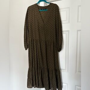 Zara Tan Sweater with Black Dots